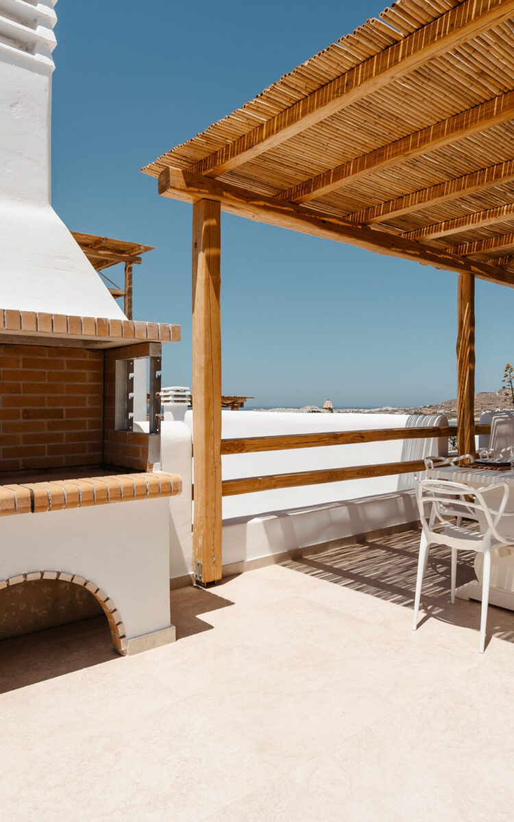 Aristocratic_exterior-28