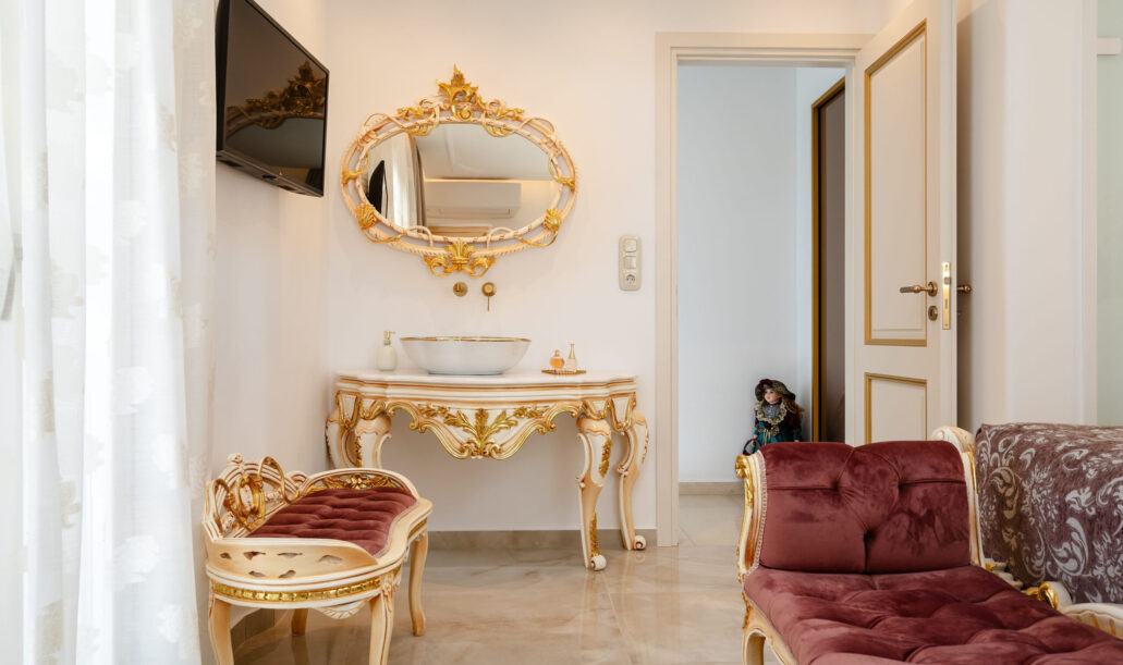 Aristocratic_interior-39